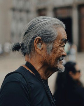 Best hearing aids for elderly parents in Kenya